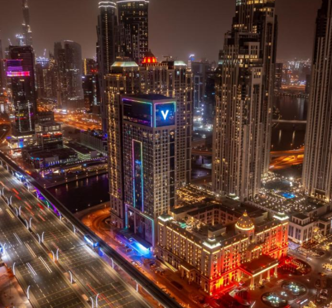 V Hotel Dubai, Curio Collection by Hilton